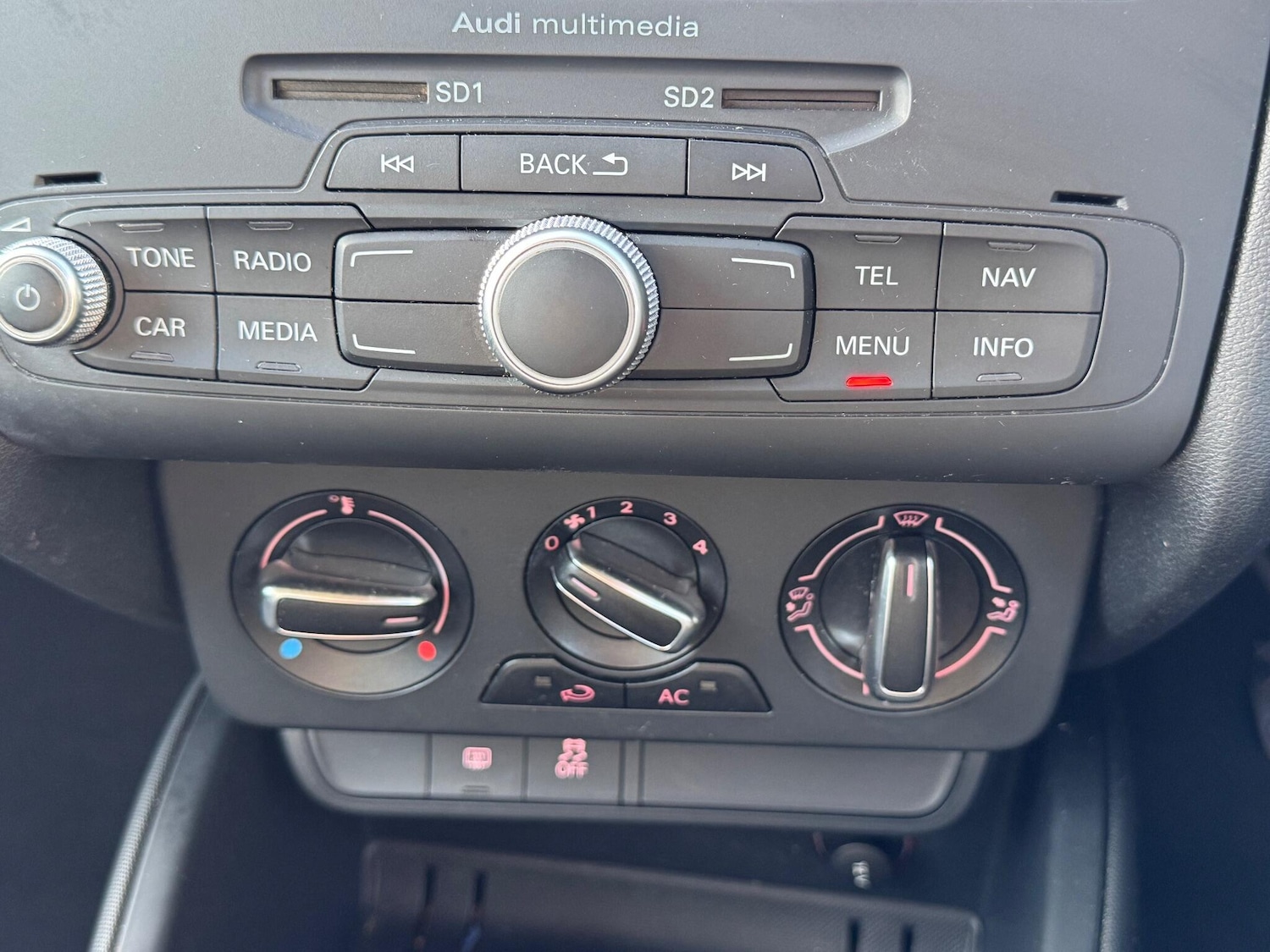 Used Audi A1 2011 for sale - 76512292: Photo 40