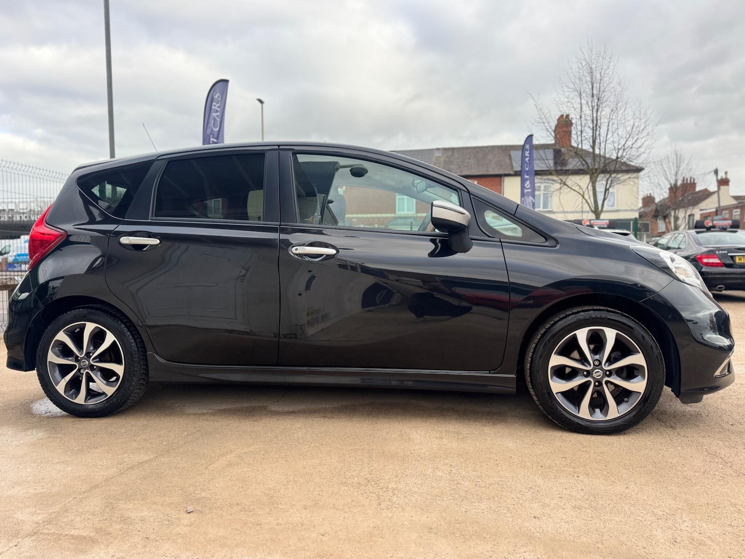 Used Nissan Note 2015 for sale - 78072342: Photo 17