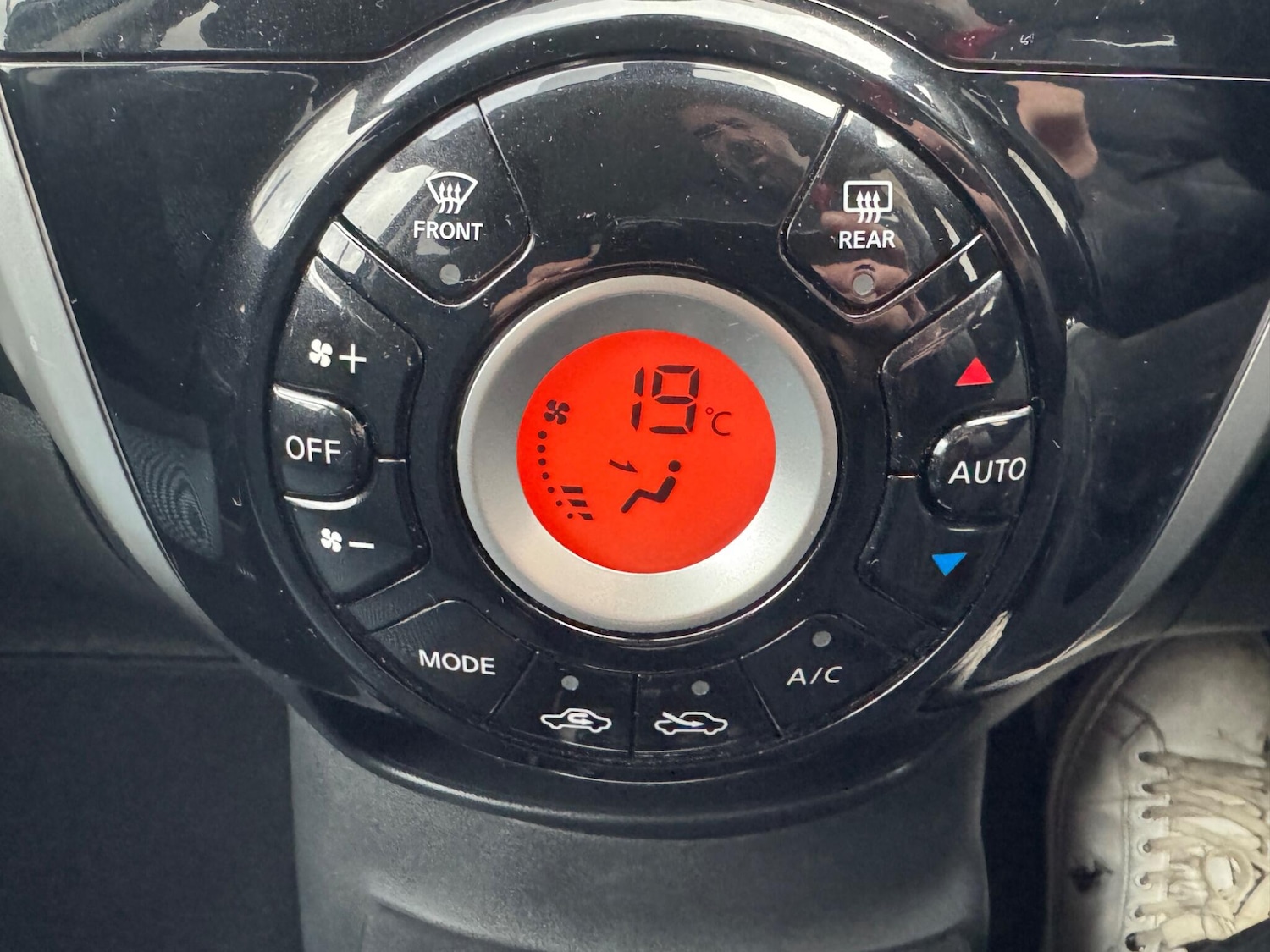 Used Nissan Note 2015 for sale - 78072342: Photo 34