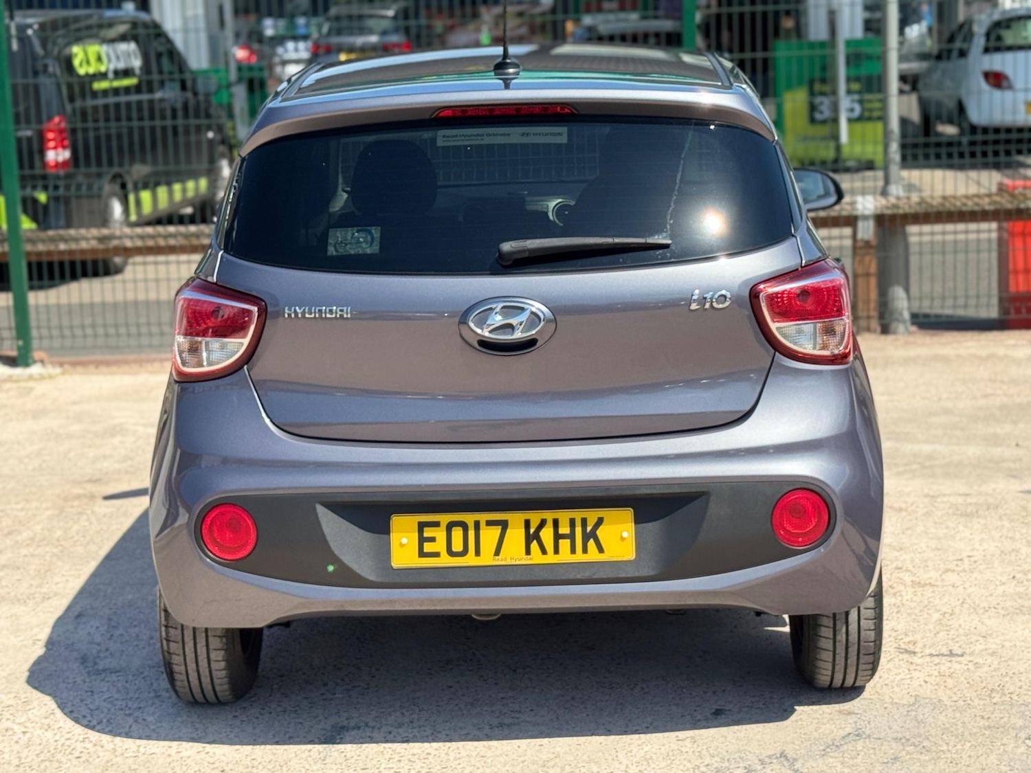 Used Hyundai i10 2017 for sale - 76987618: Photo 24