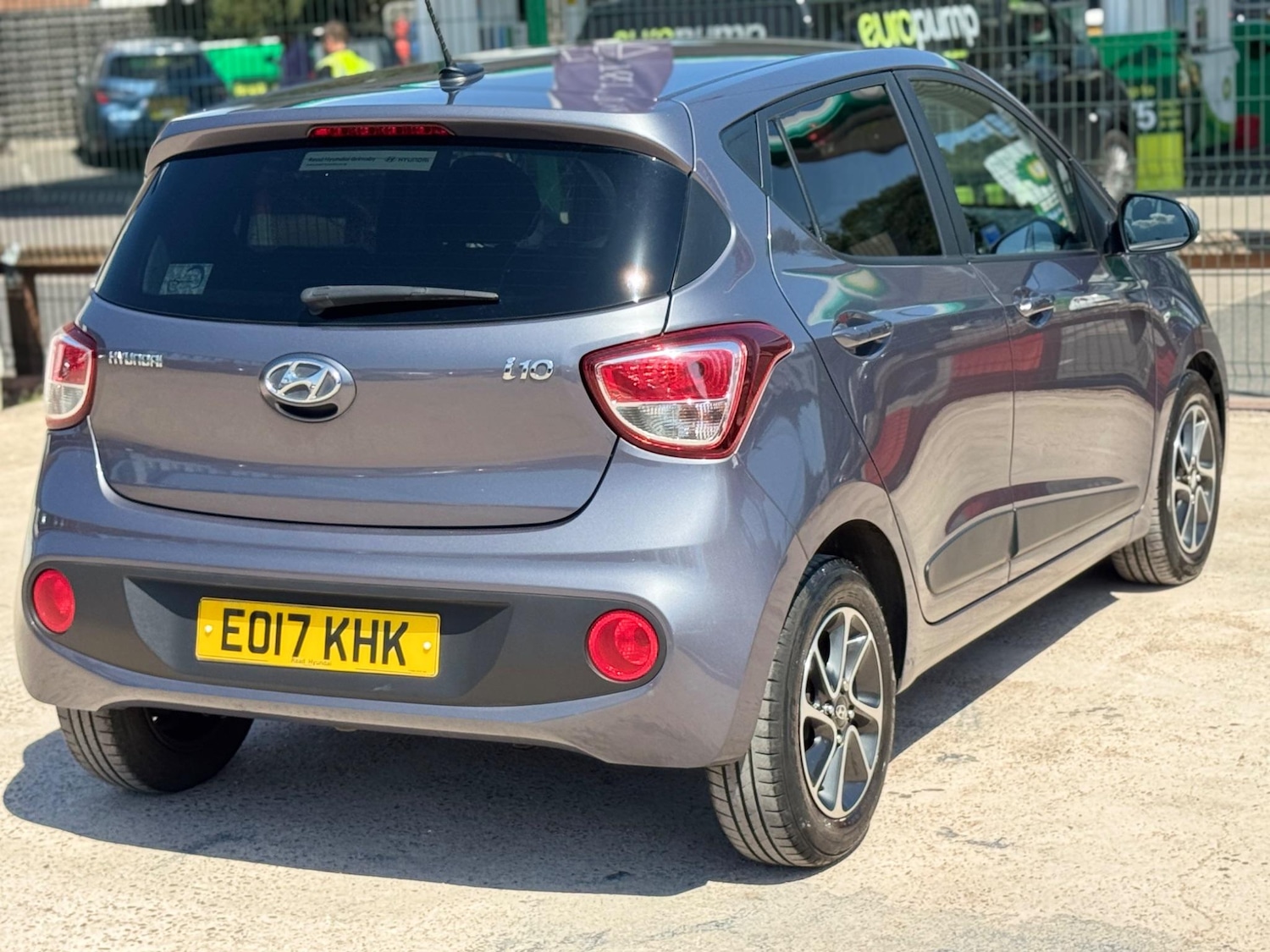 Used Hyundai i10 2017 for sale - 76987618: Photo 25
