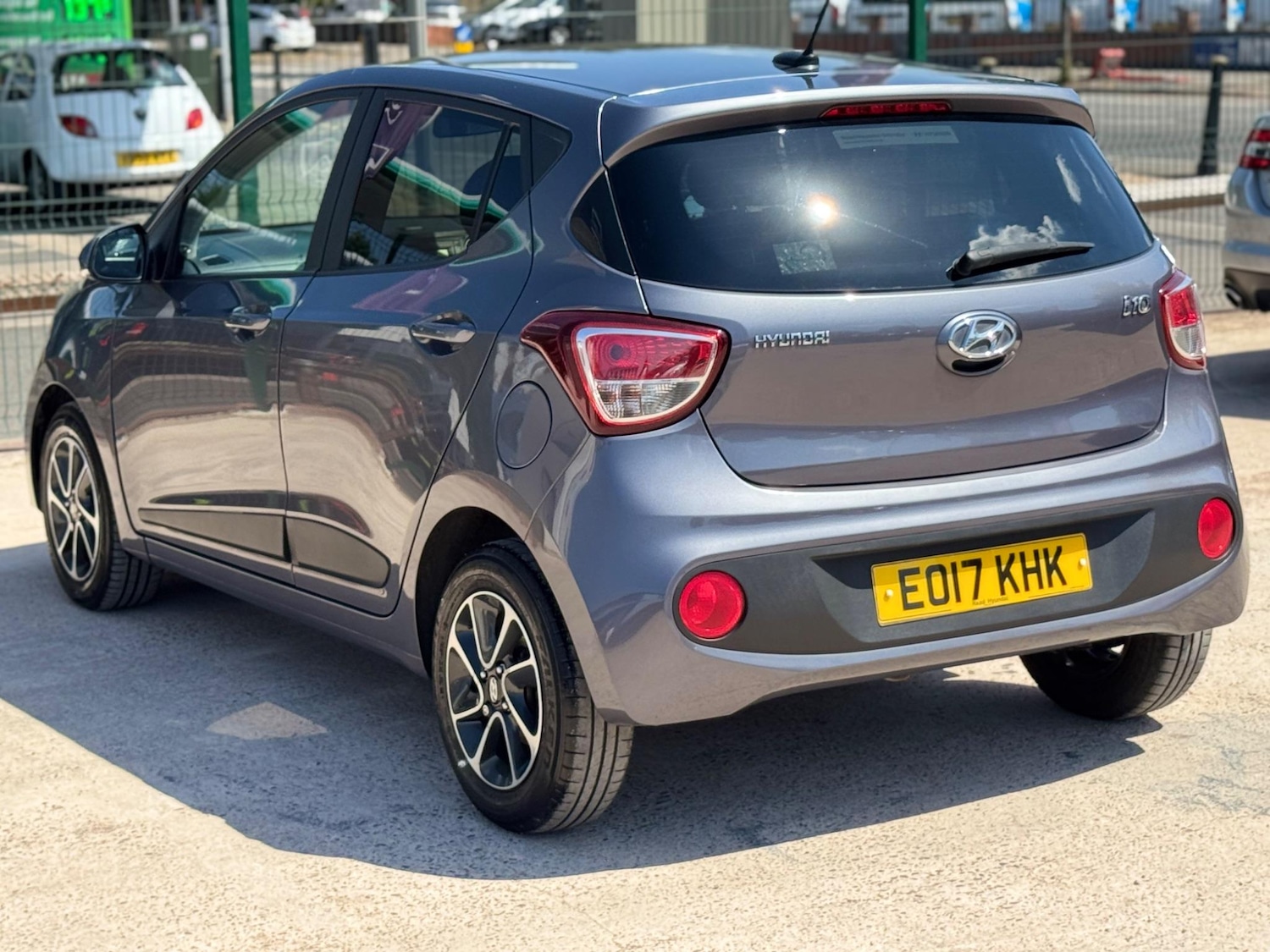 Used Hyundai i10 2017 for sale - 76987618: Photo 26