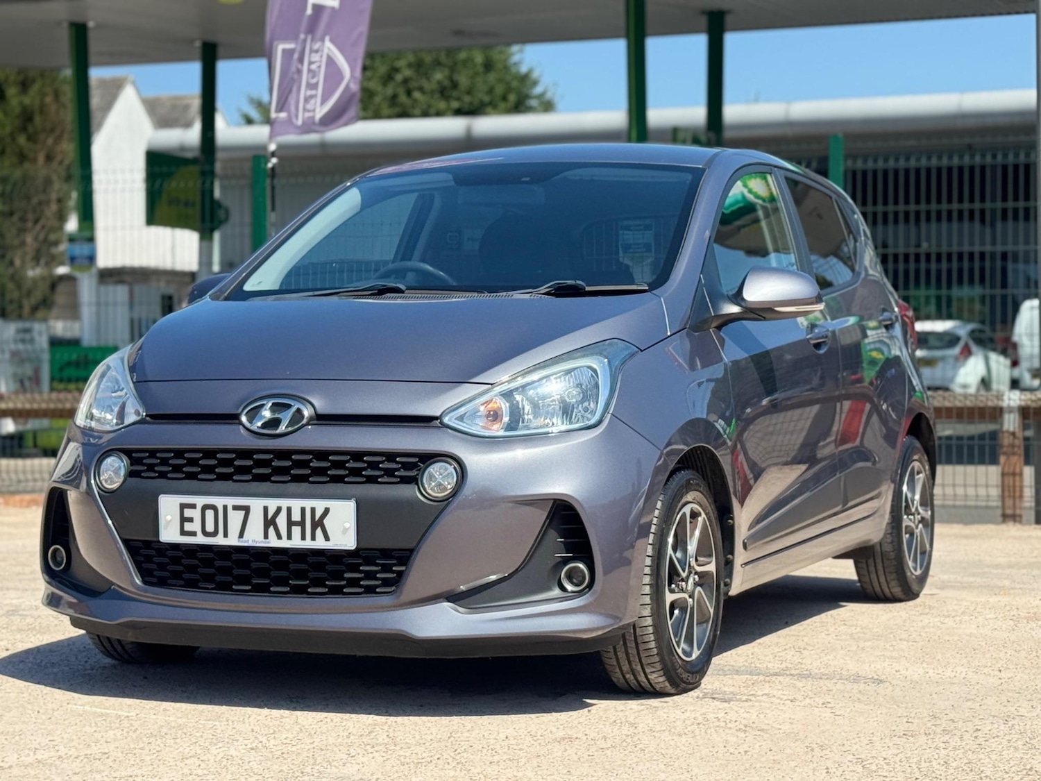 Used Hyundai i10 2017 for sale - 76987618: Photo 9