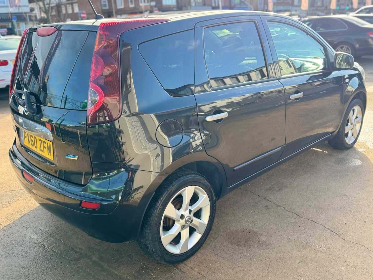 Used Nissan Note 2010 for sale - 76701764: Photo 12