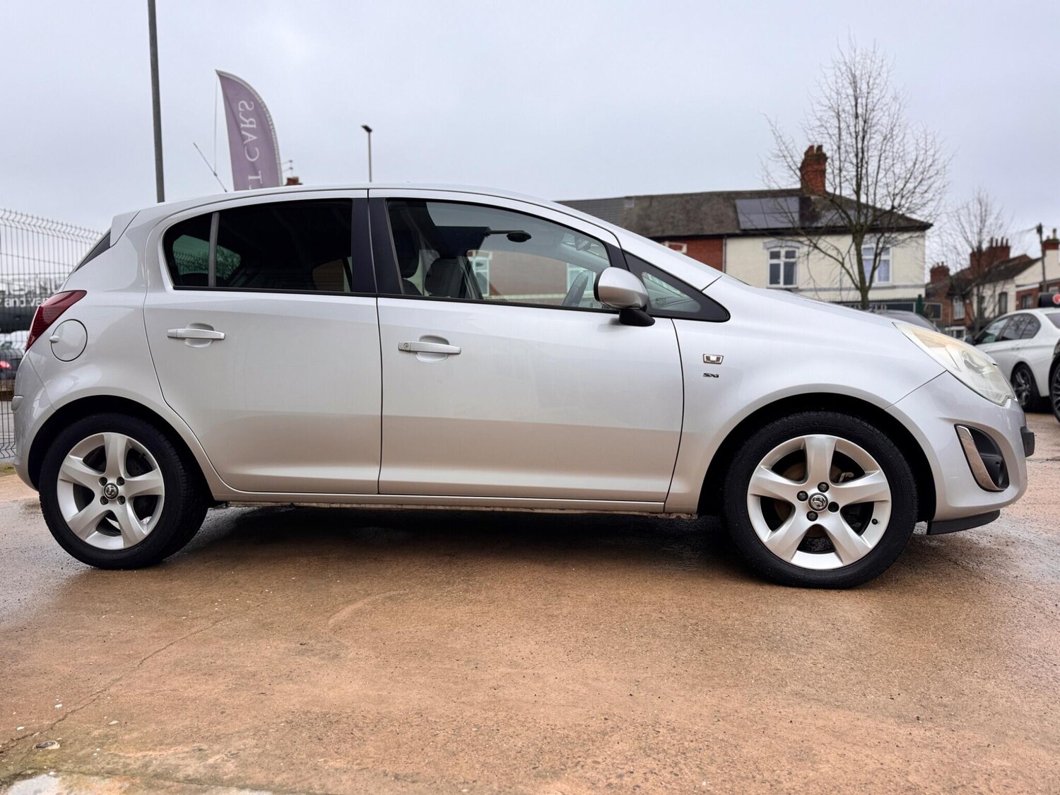 Used Vauxhall Corsa 2011 for sale - 77400852: Photo 17