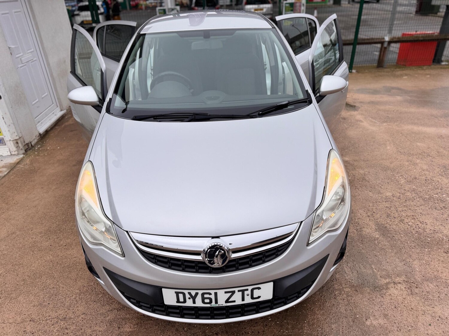 Used Vauxhall Corsa 2011 for sale - 77400852: Photo 18