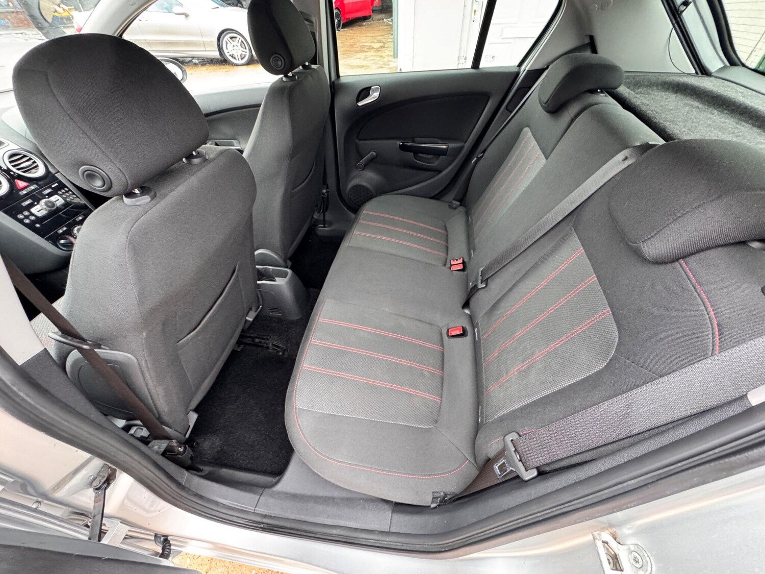 Used Vauxhall Corsa 2011 for sale - 77400852: Photo 32