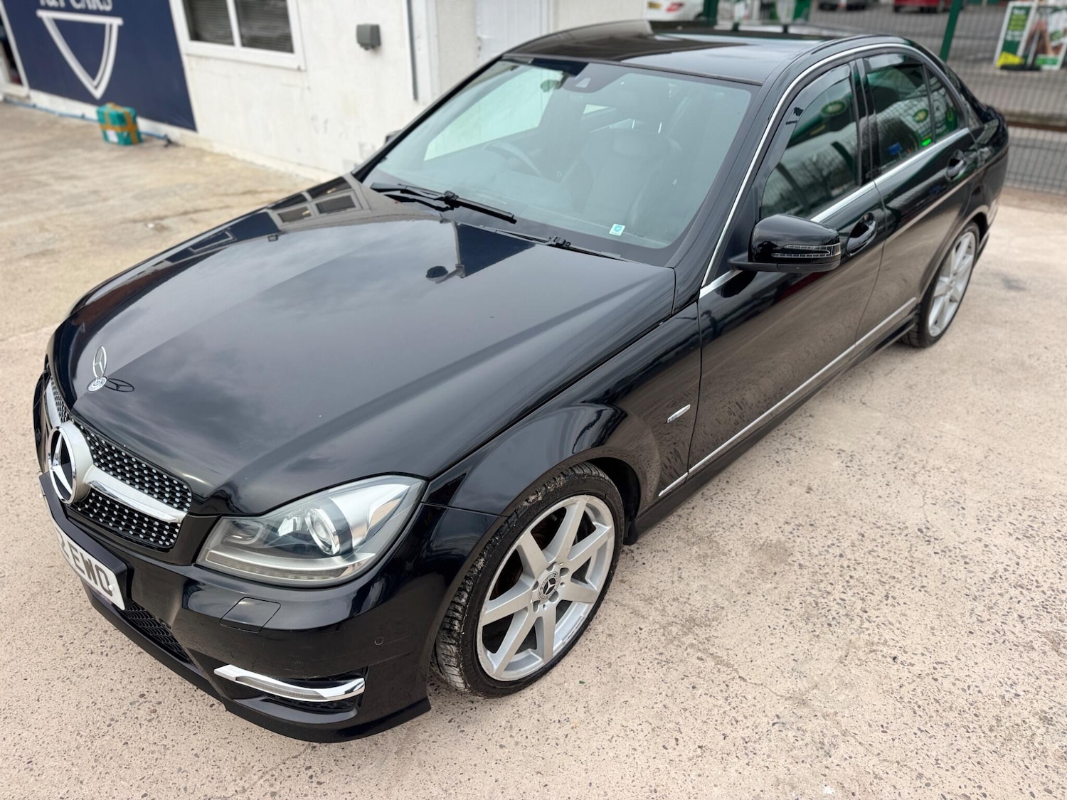 Used Mercedes-Benz C Class 2012 for sale - 77994143: Photo 17