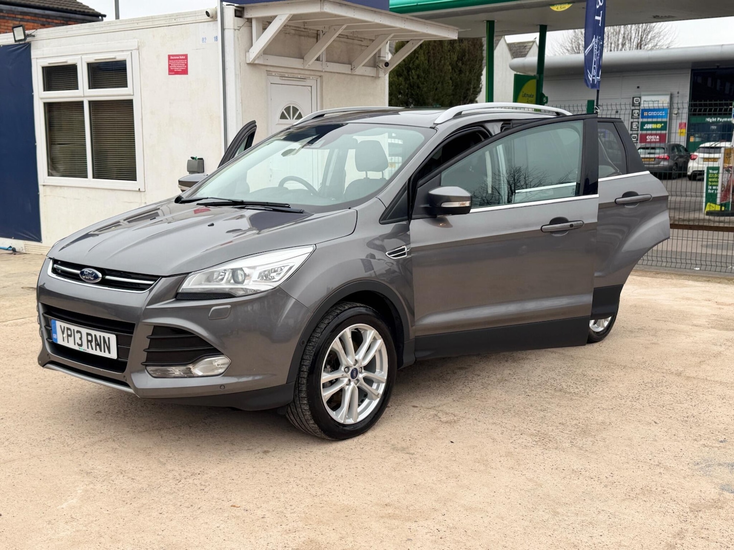 Used Ford Kuga 2013 for sale - 77783673: Photo 22