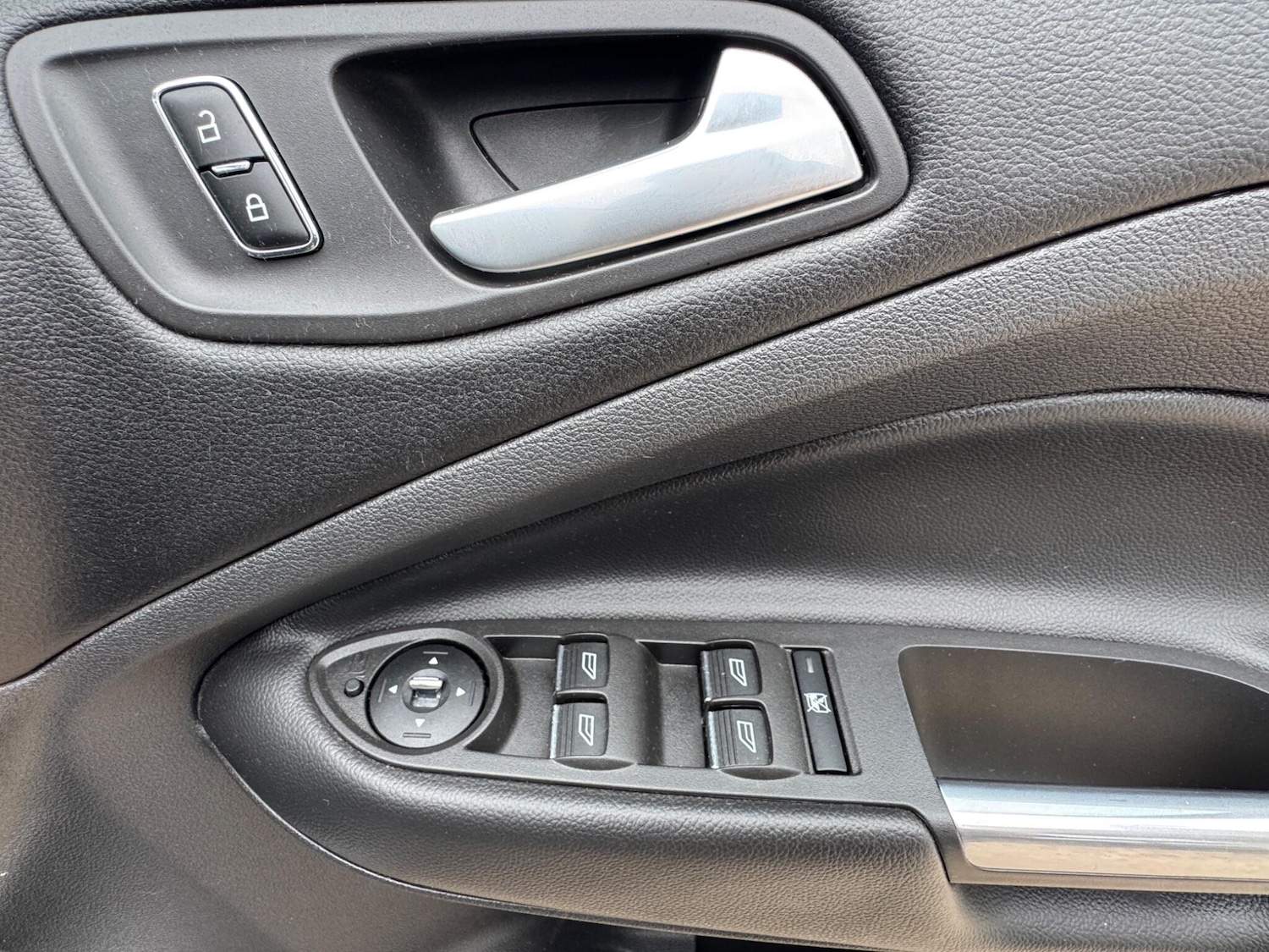 Used Ford Kuga 2013 for sale - 77783673: Photo 44