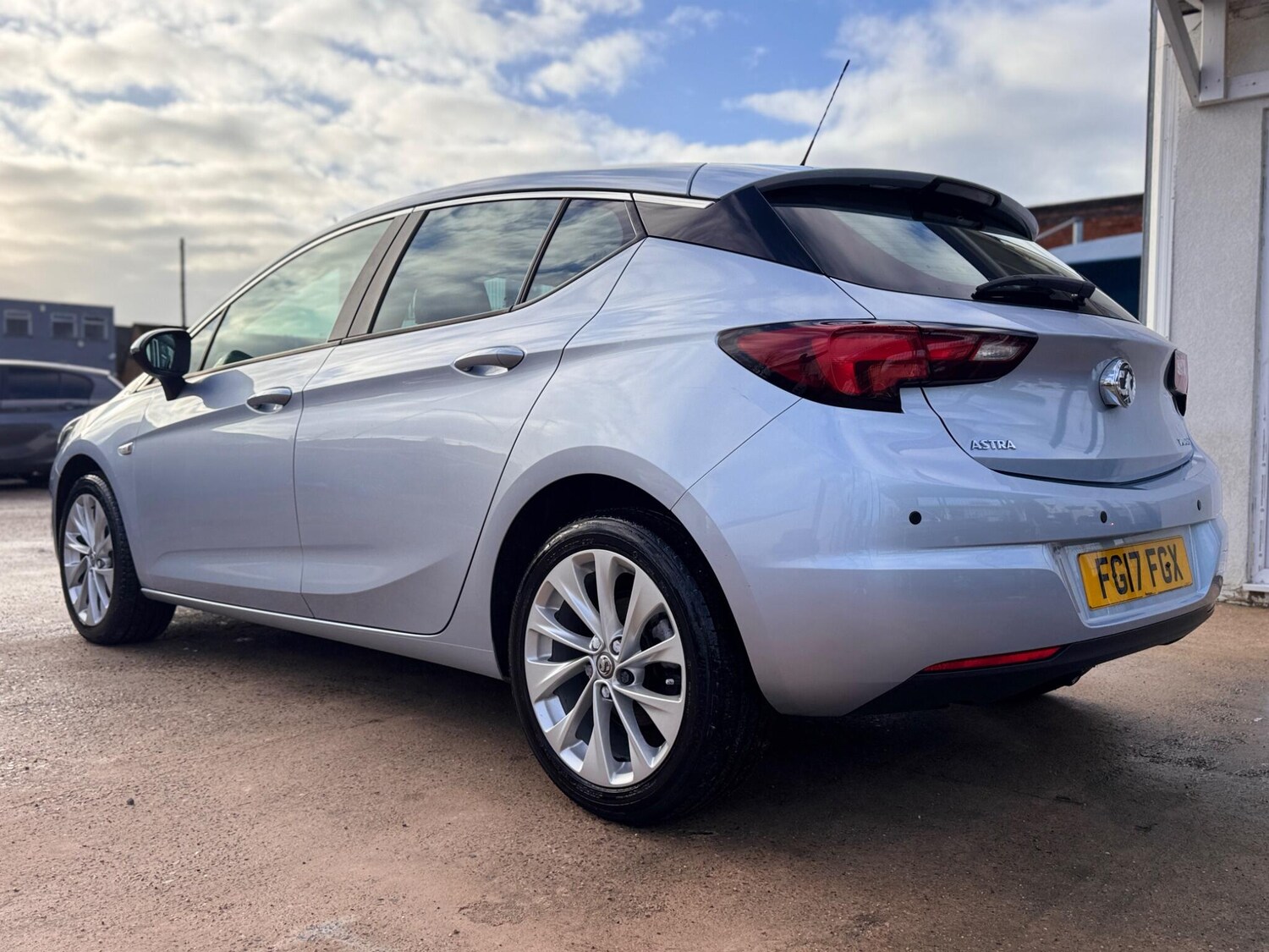 Used Vauxhall Astra for sale - 77359070: Photo 13