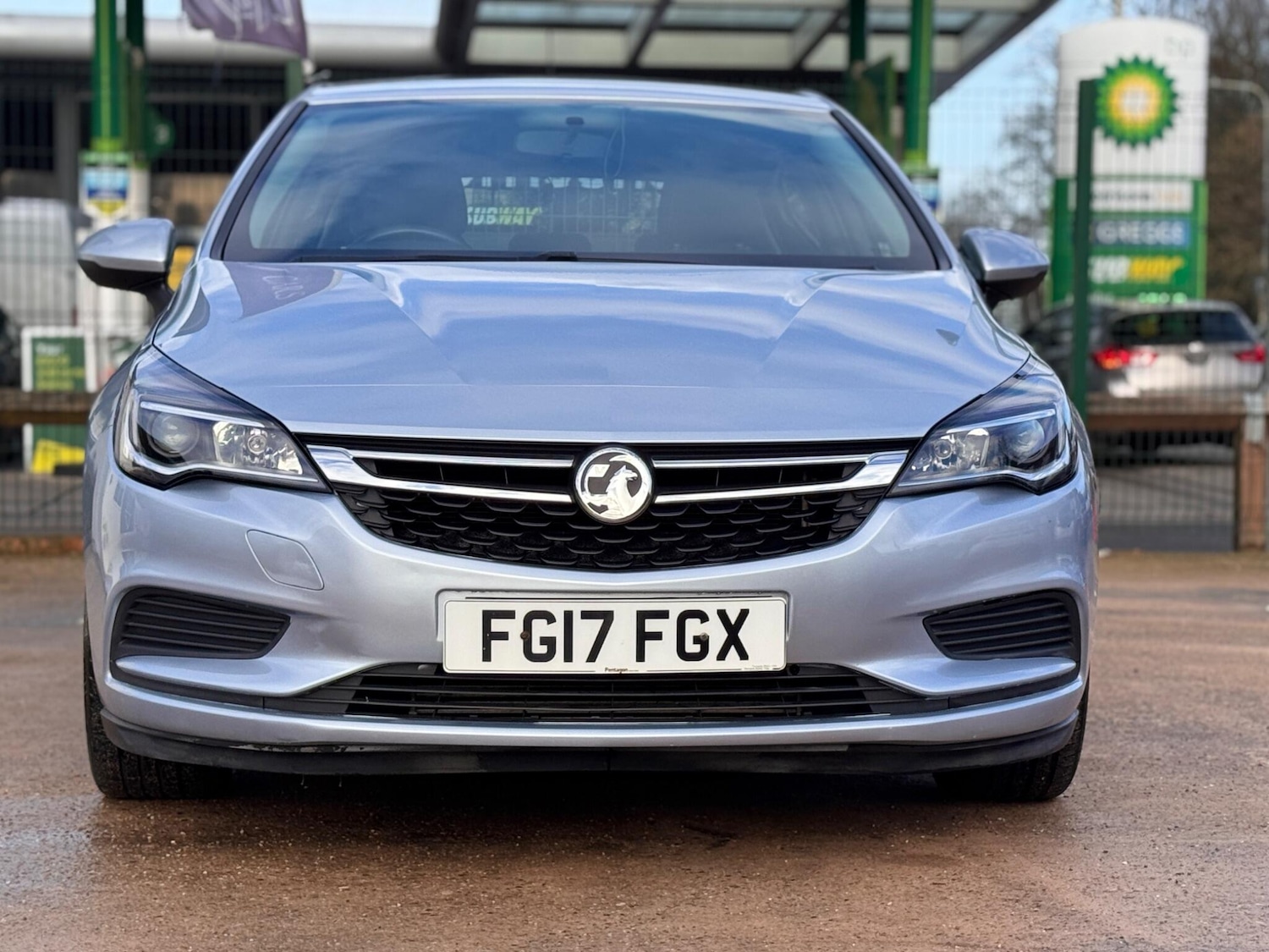 Used Vauxhall Astra for sale - 77359070: Photo 2