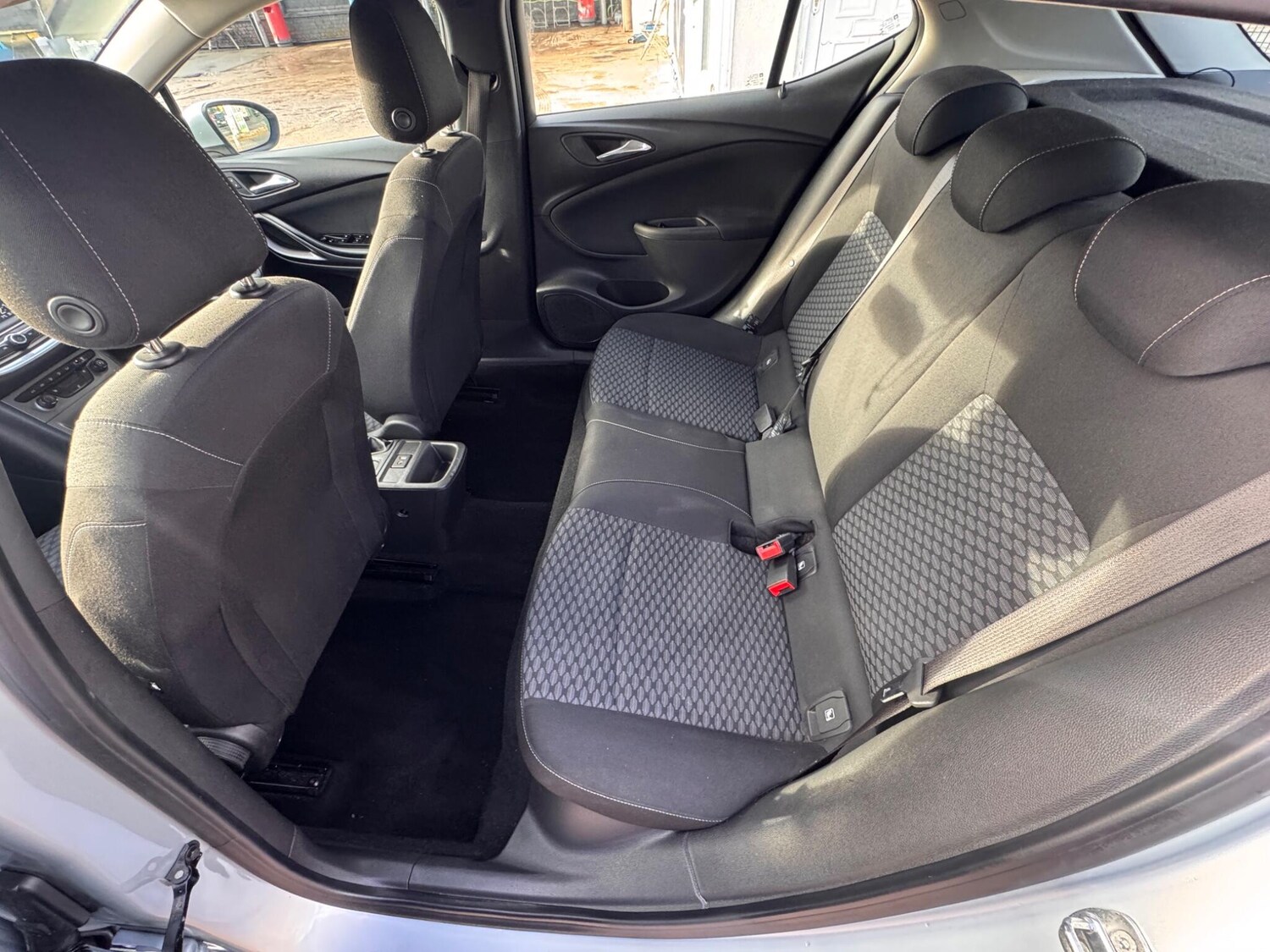 Used Vauxhall Astra for sale - 77359070: Photo 33