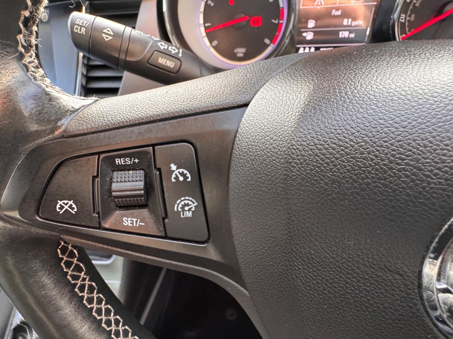 Used Vauxhall Astra for sale - 77359070: Photo 40