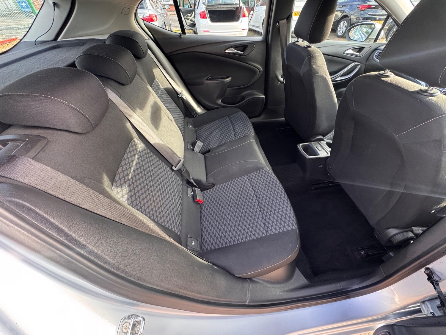 Used Vauxhall Astra for sale - 77359070: Photo 5