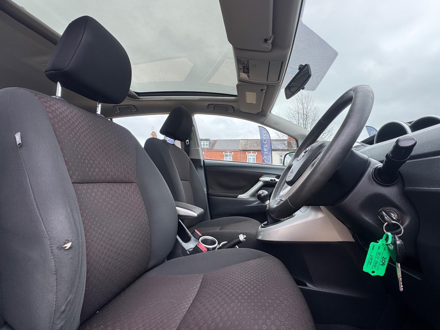 Used Toyota Verso 2011 for sale - 77709950: Photo 25