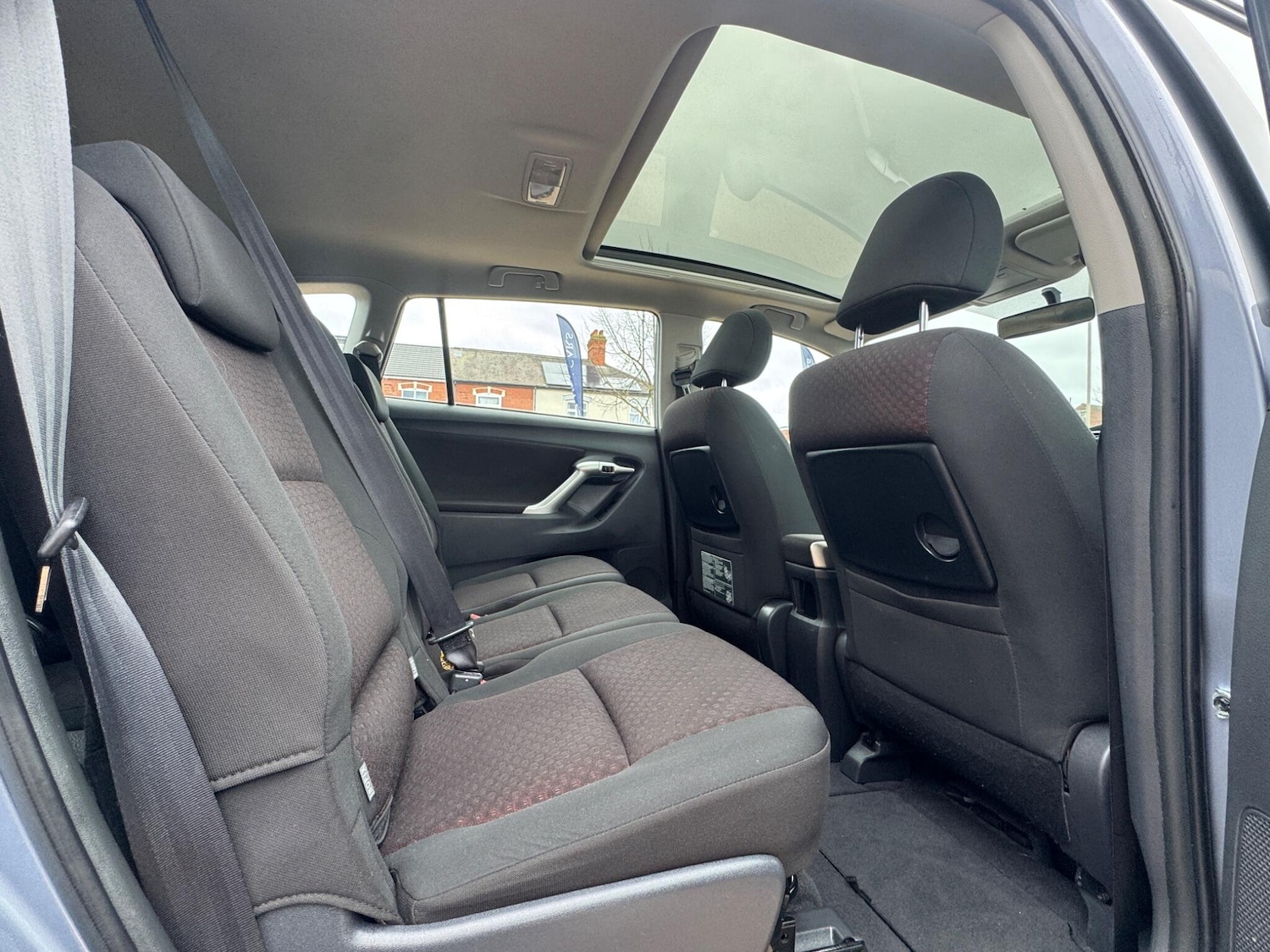 Used Toyota Verso 2011 for sale - 77709950: Photo 27