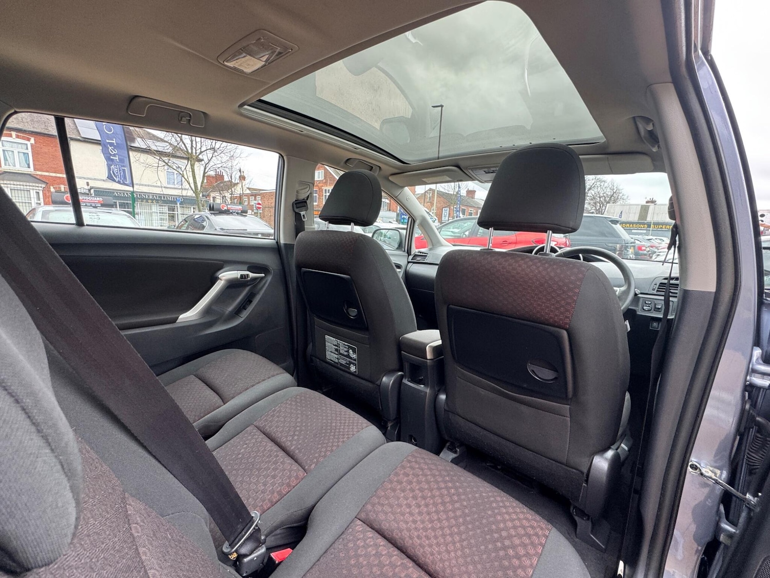 Used Toyota Verso 2011 for sale - 77709950: Photo 28