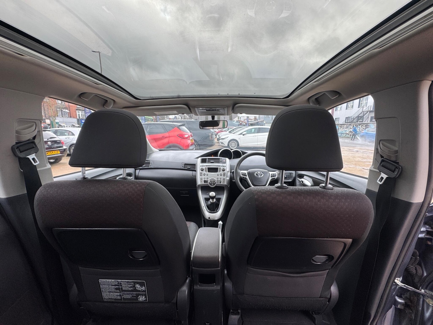 Used Toyota Verso 2011 for sale - 77709950: Photo 4