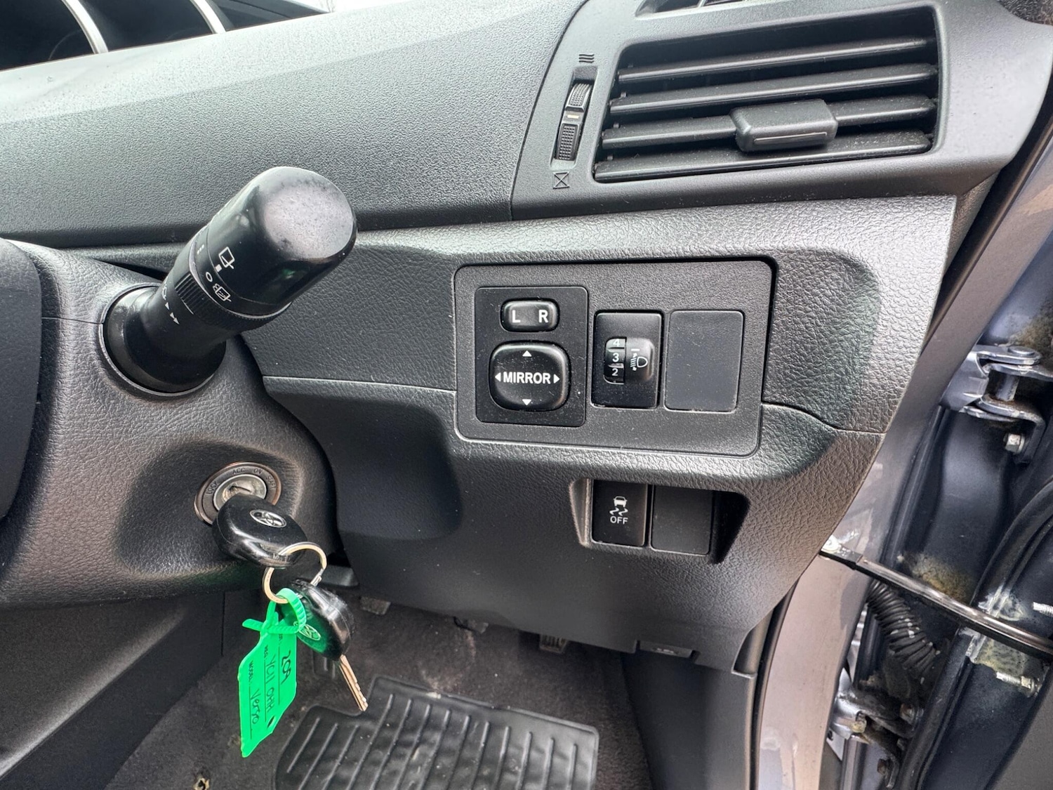 Used Toyota Verso 2011 for sale - 77709950: Photo 43