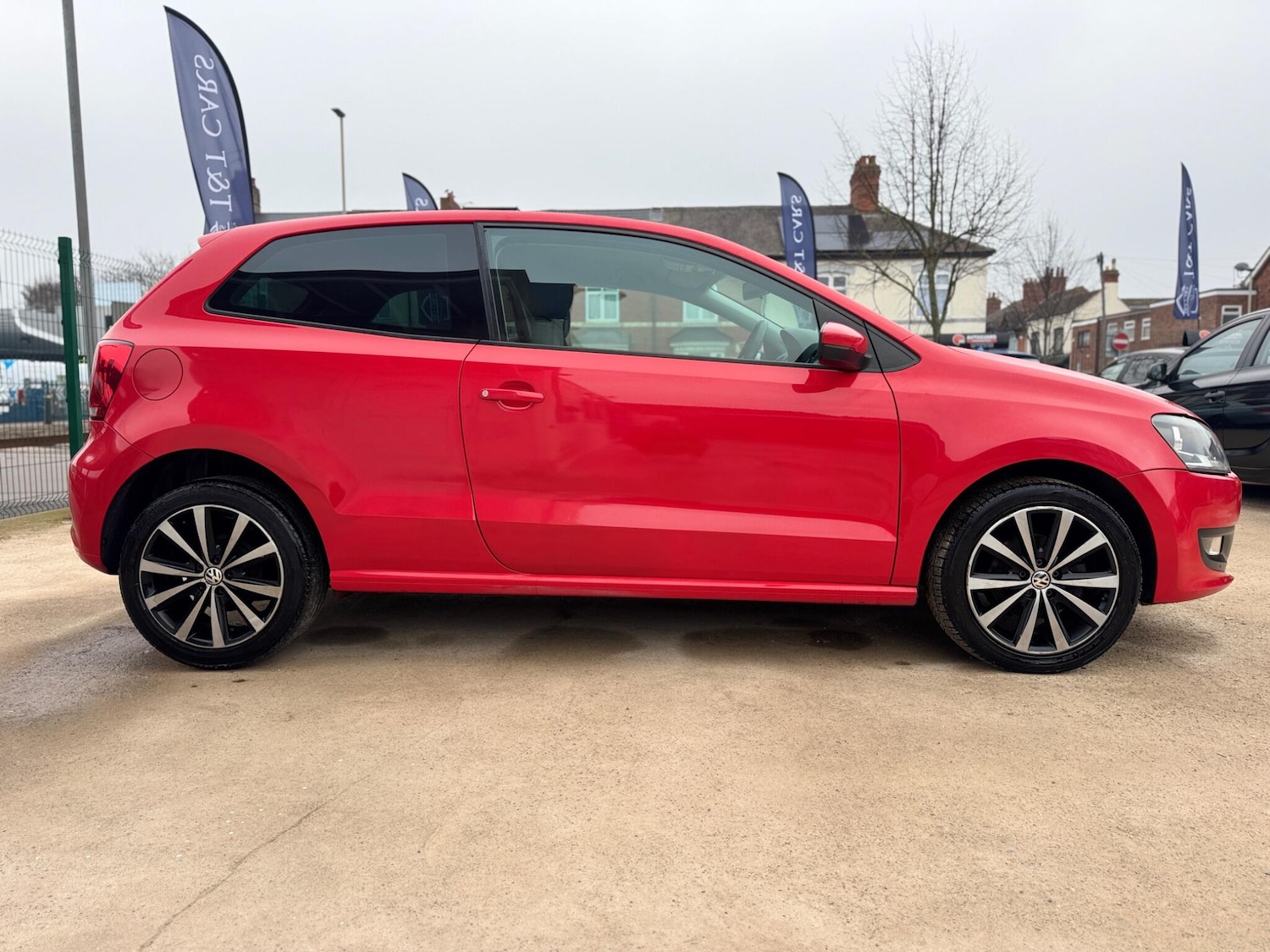 Used Volkswagen Polo 2013 for sale - 77799224: Photo 16