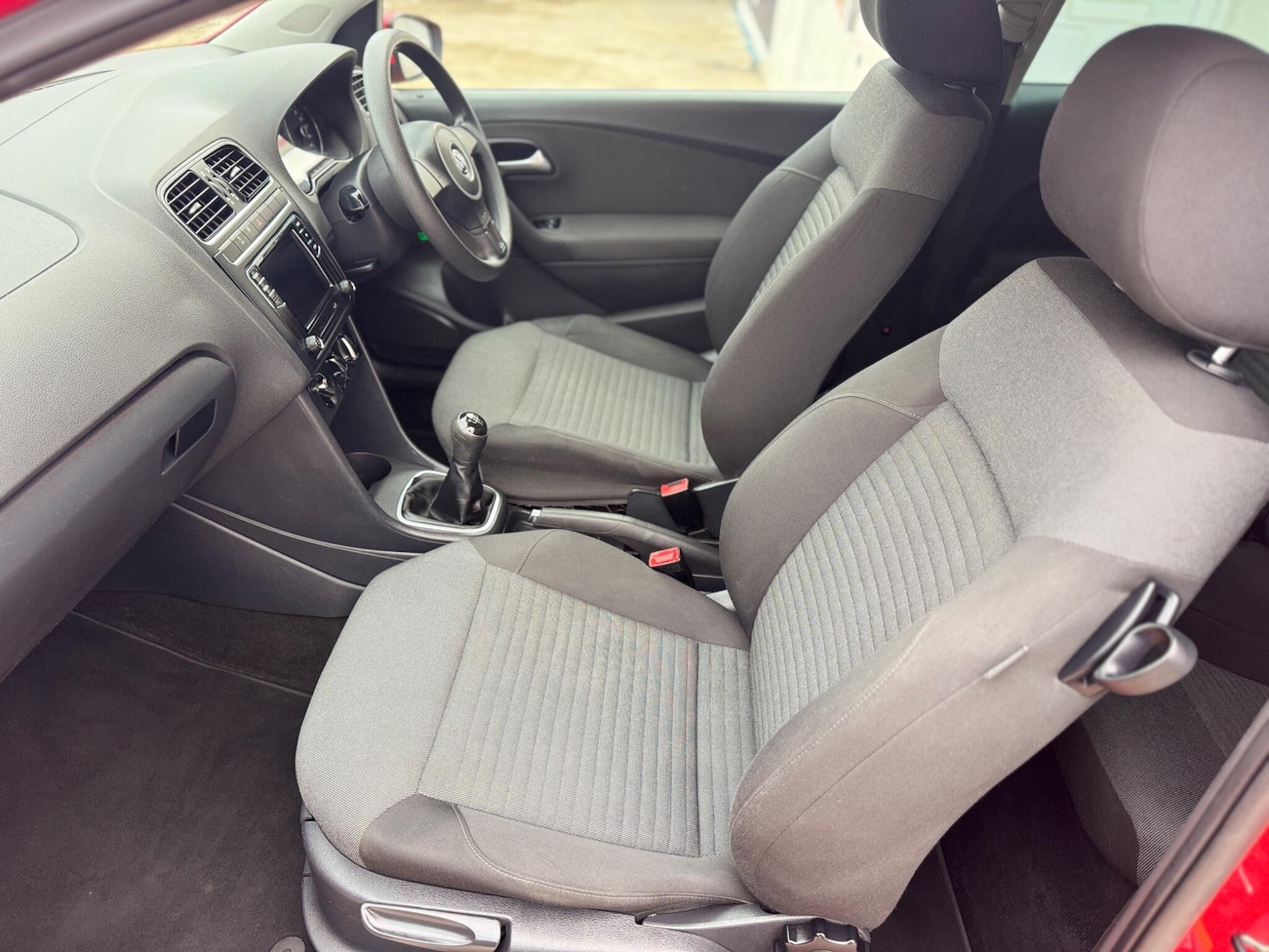 Used Volkswagen Polo 2013 for sale - 77799224: Photo 23