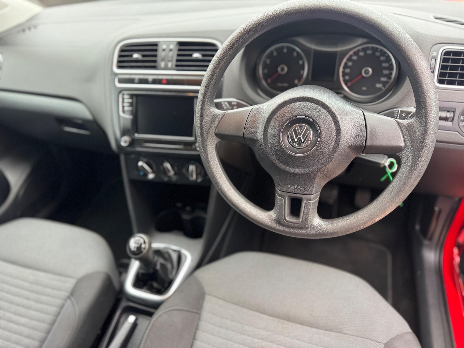 Used Volkswagen Polo 2013 for sale - 77799224: Photo 3