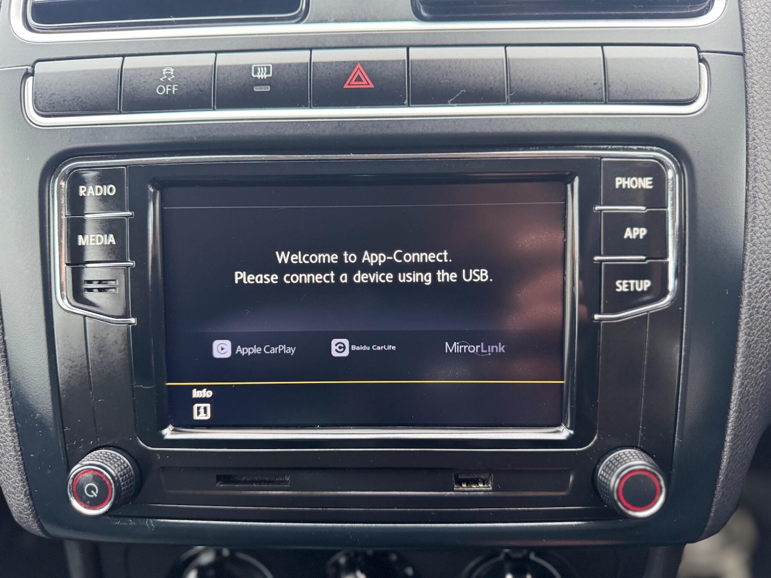 Used Volkswagen Polo 2013 for sale - 77799224: Photo 32