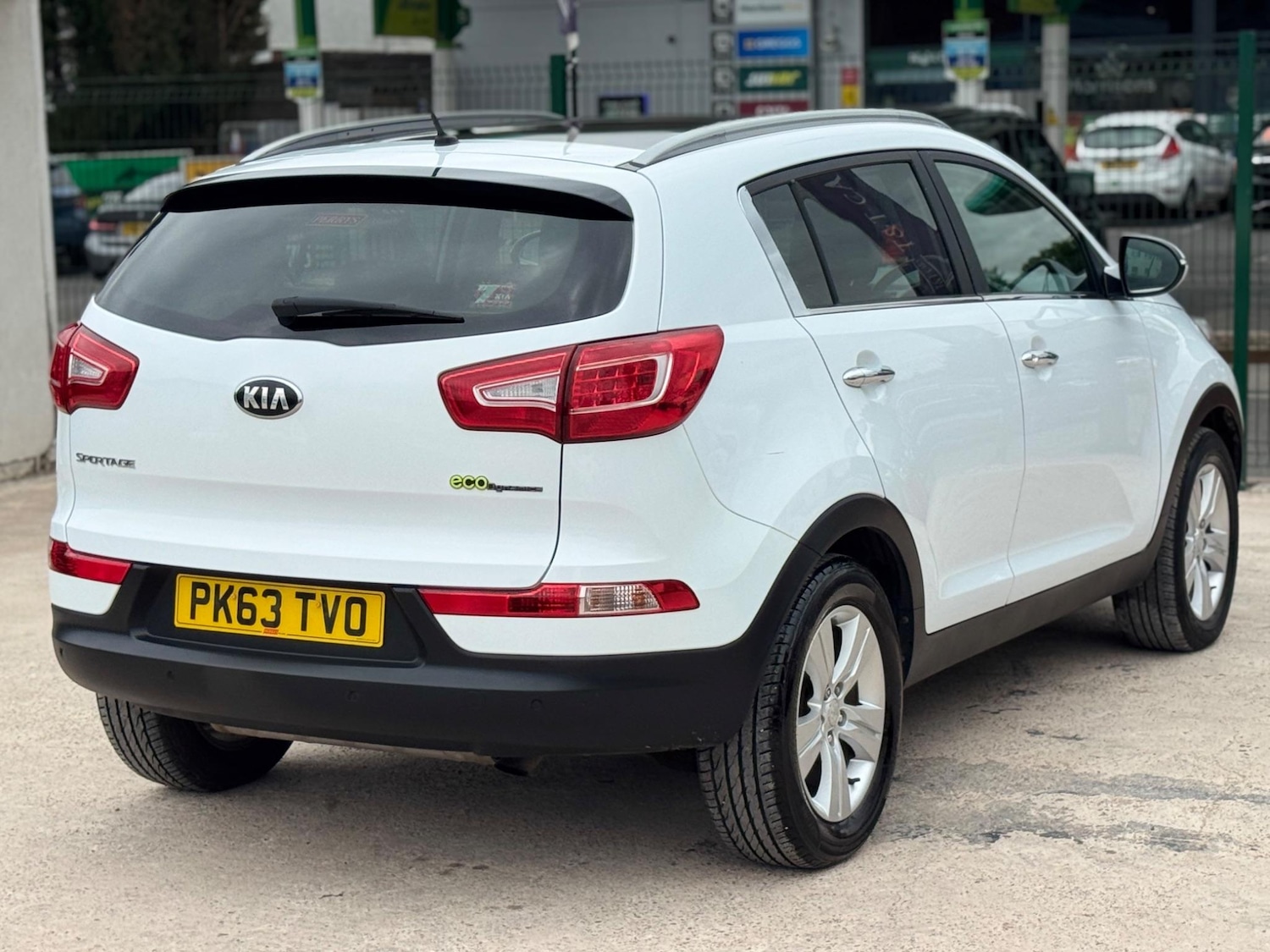 Vehicle 28