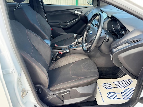 Used Ford Focus 2017 for sale - 75279253: Photo 25