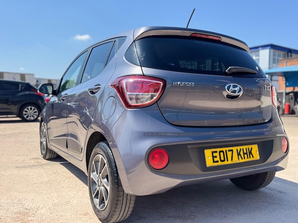 Used Hyundai i10 2017 for sale - 75224482: Photo 21