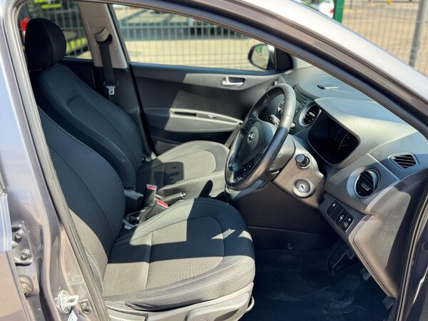 Used Hyundai i10 2017 for sale - 75224482: Photo 34