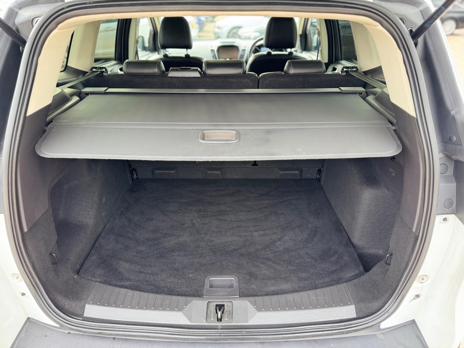 Used Ford Kuga 2016 for sale - 77993621: Photo 38