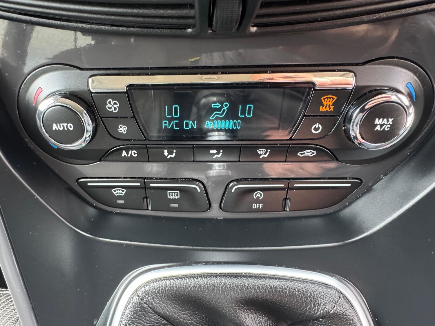 Used Ford Kuga 2016 for sale - 77993621: Photo 41