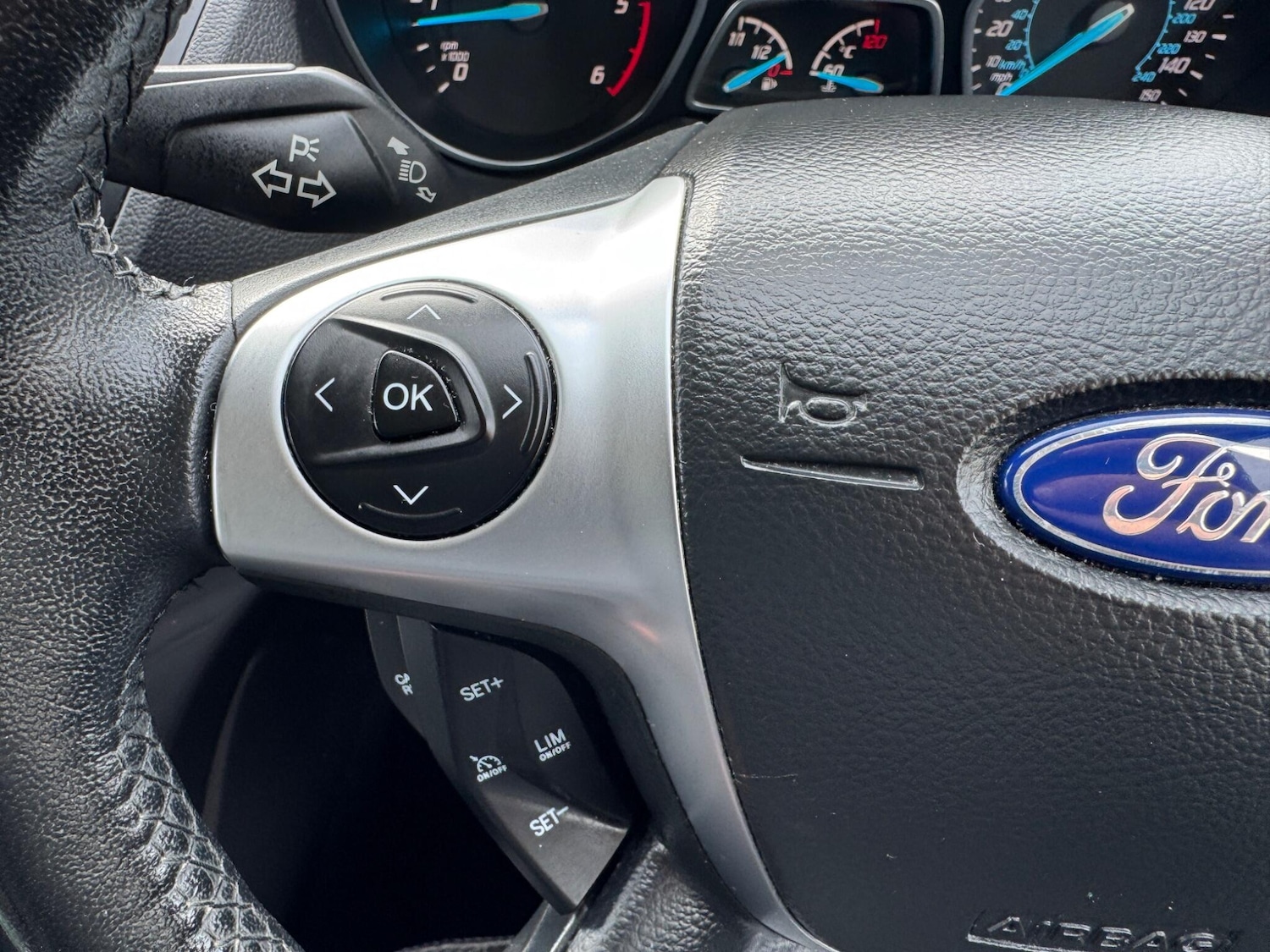 Used Ford Kuga 2016 for sale - 77993621: Photo 44