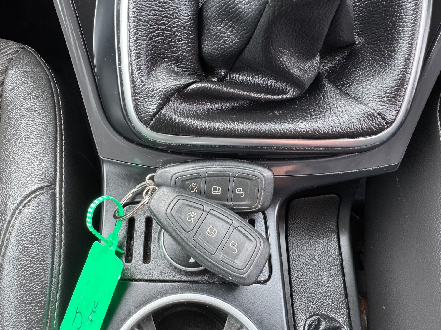 Used Ford Kuga 2016 for sale - 77993621: Photo 46