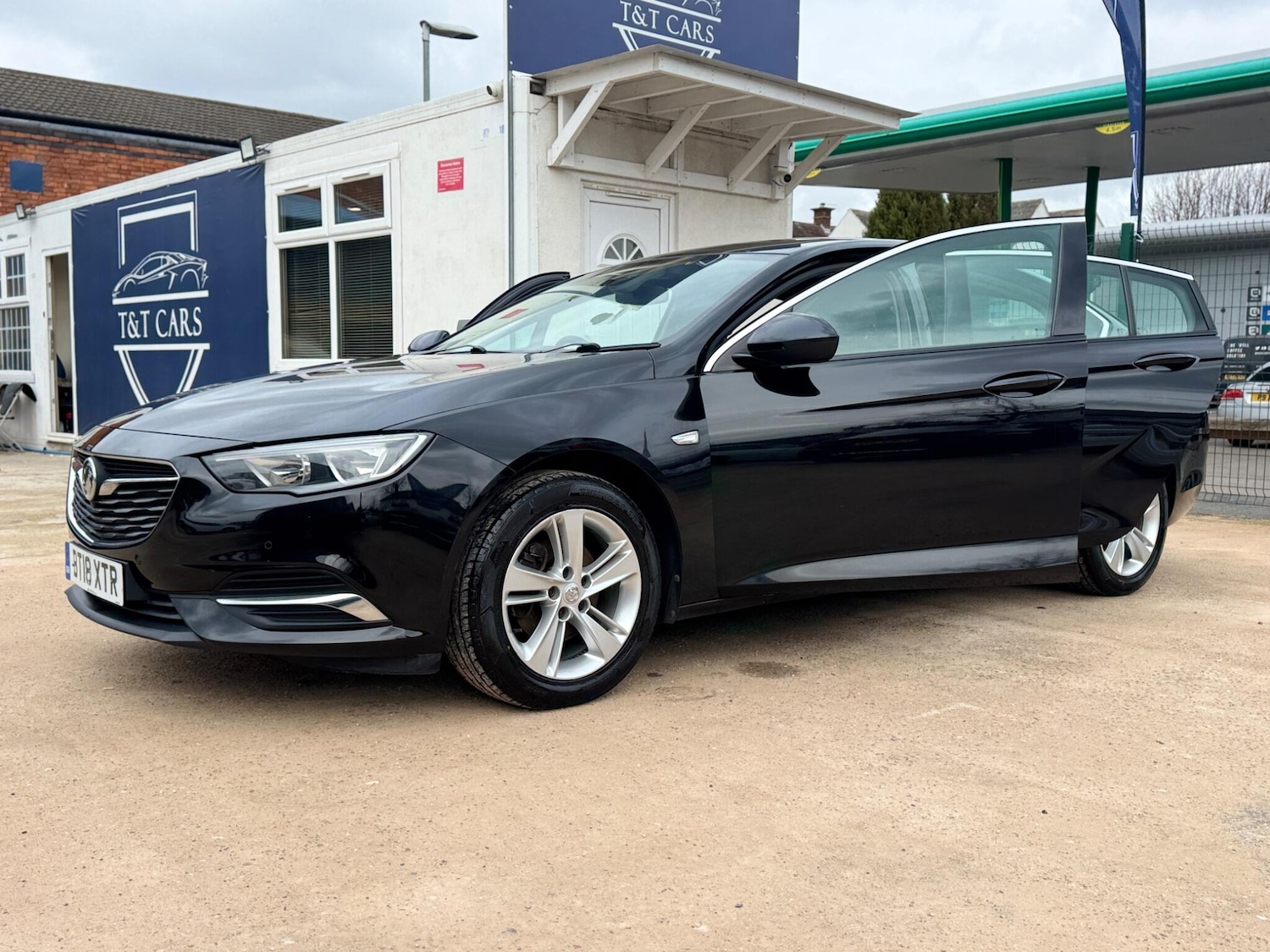 Used Vauxhall Insignia 2018 for sale - 77597769: Photo 21