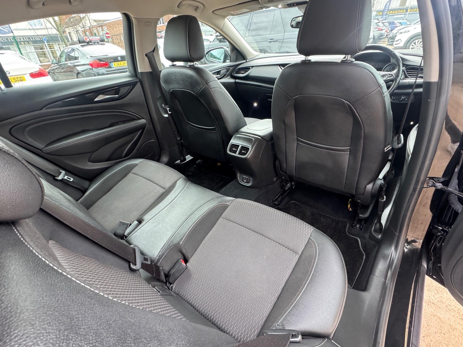 Used Vauxhall Insignia 2018 for sale - 77597769: Photo 28