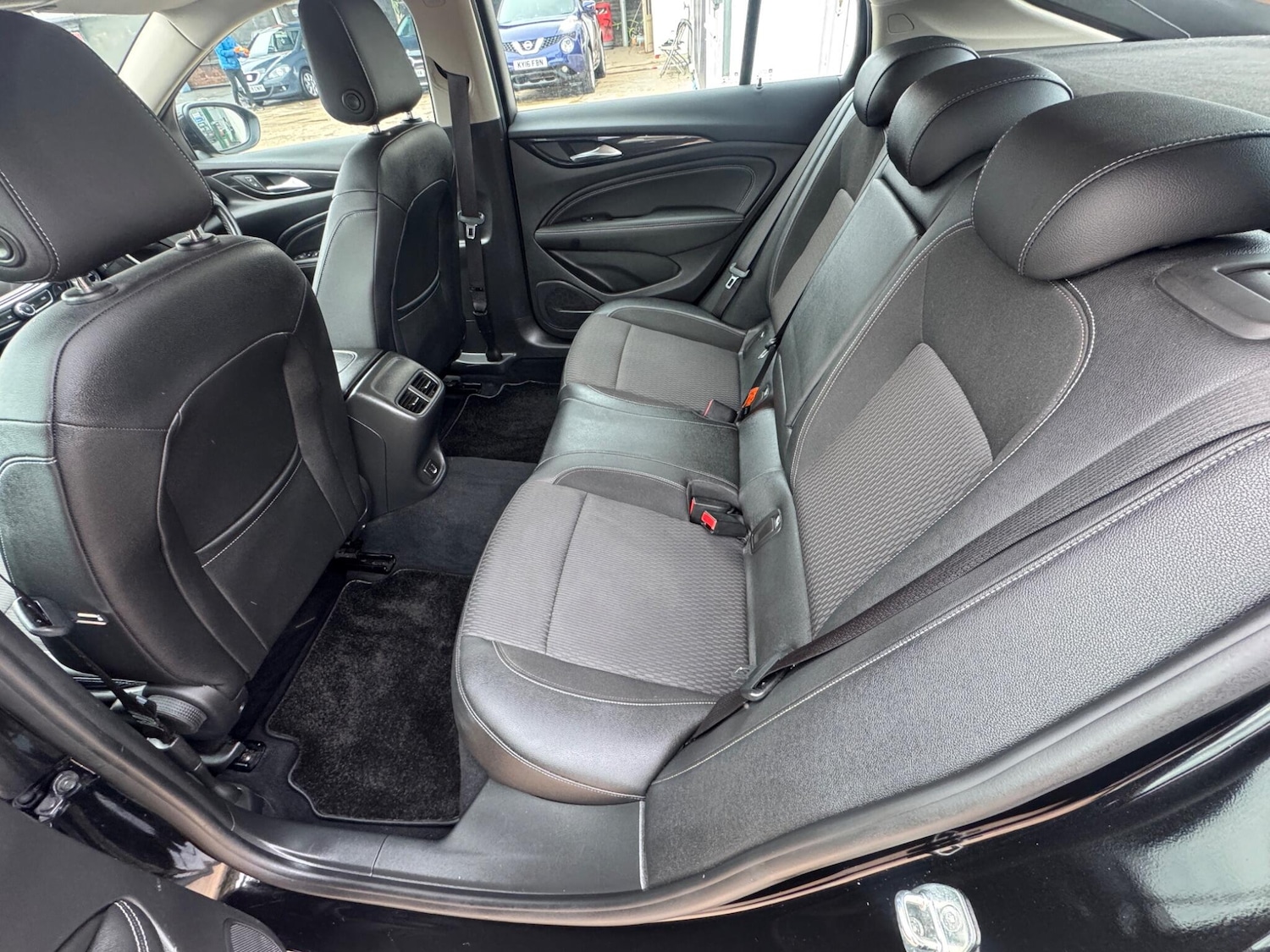 Used Vauxhall Insignia 2018 for sale - 77597769: Photo 32