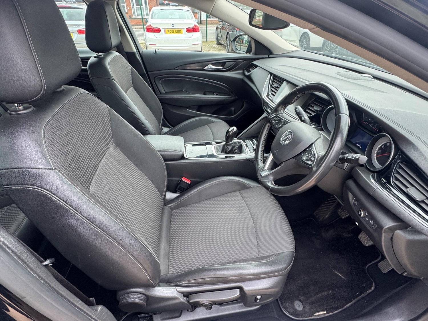 Used Vauxhall Insignia 2018 for sale - 77597769: Photo 4