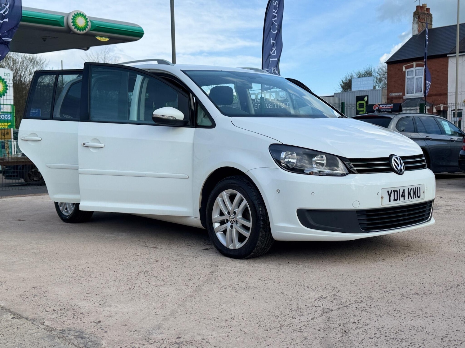 Used Volkswagen Touran for sale - 78141555: Photo 21
