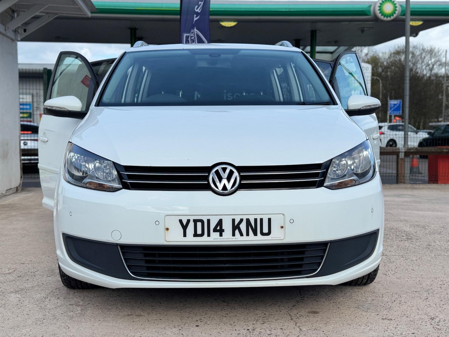 Used Volkswagen Touran for sale - 78141555: Photo 23