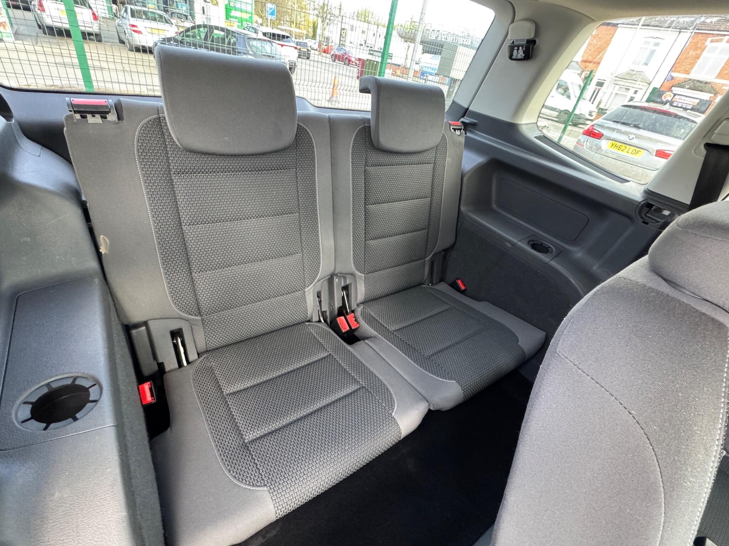 Used Volkswagen Touran for sale - 78141555: Photo 27