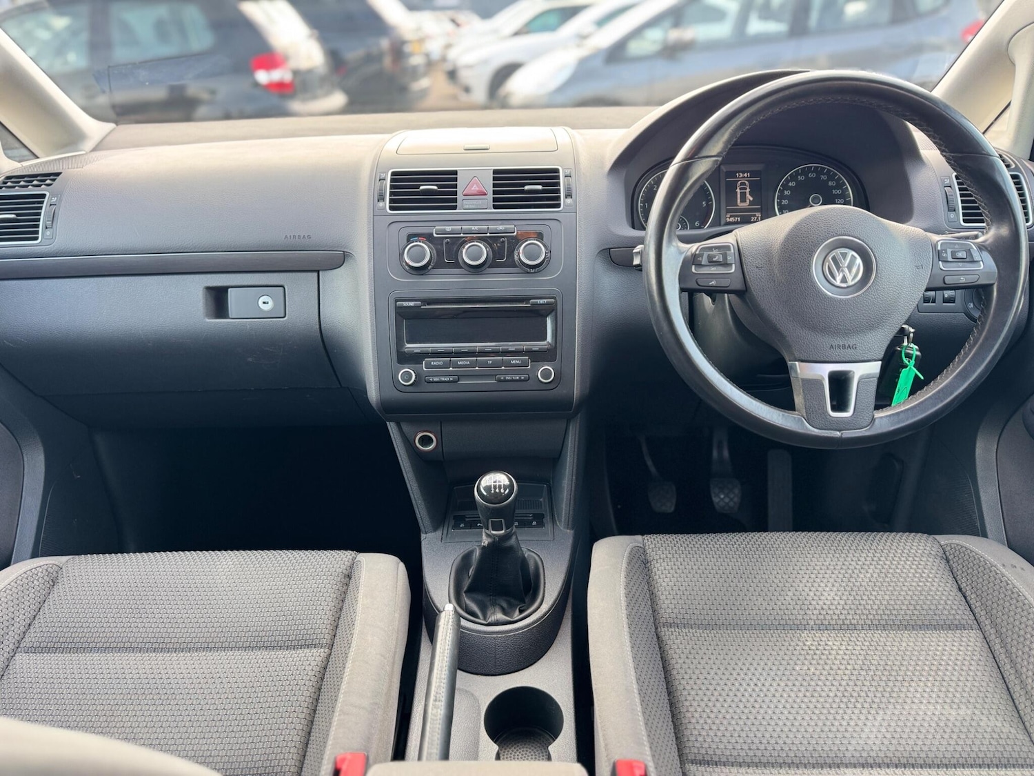 Used Volkswagen Touran for sale - 78141555: Photo 3