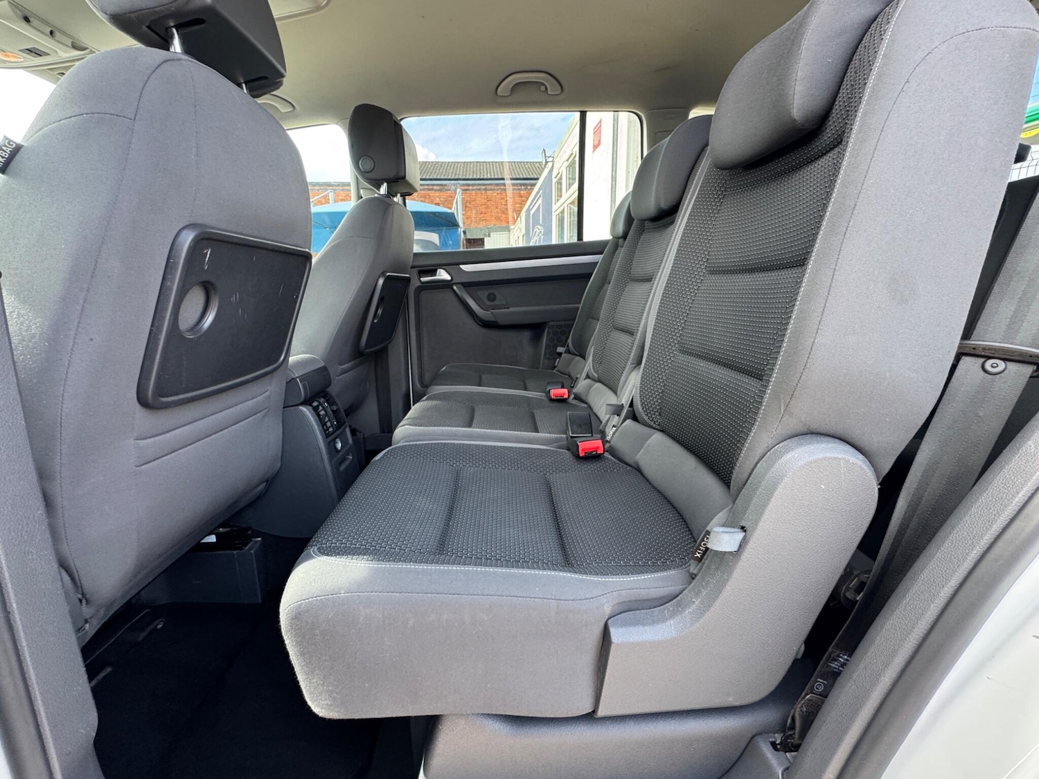 Used Volkswagen Touran for sale - 78141555: Photo 31