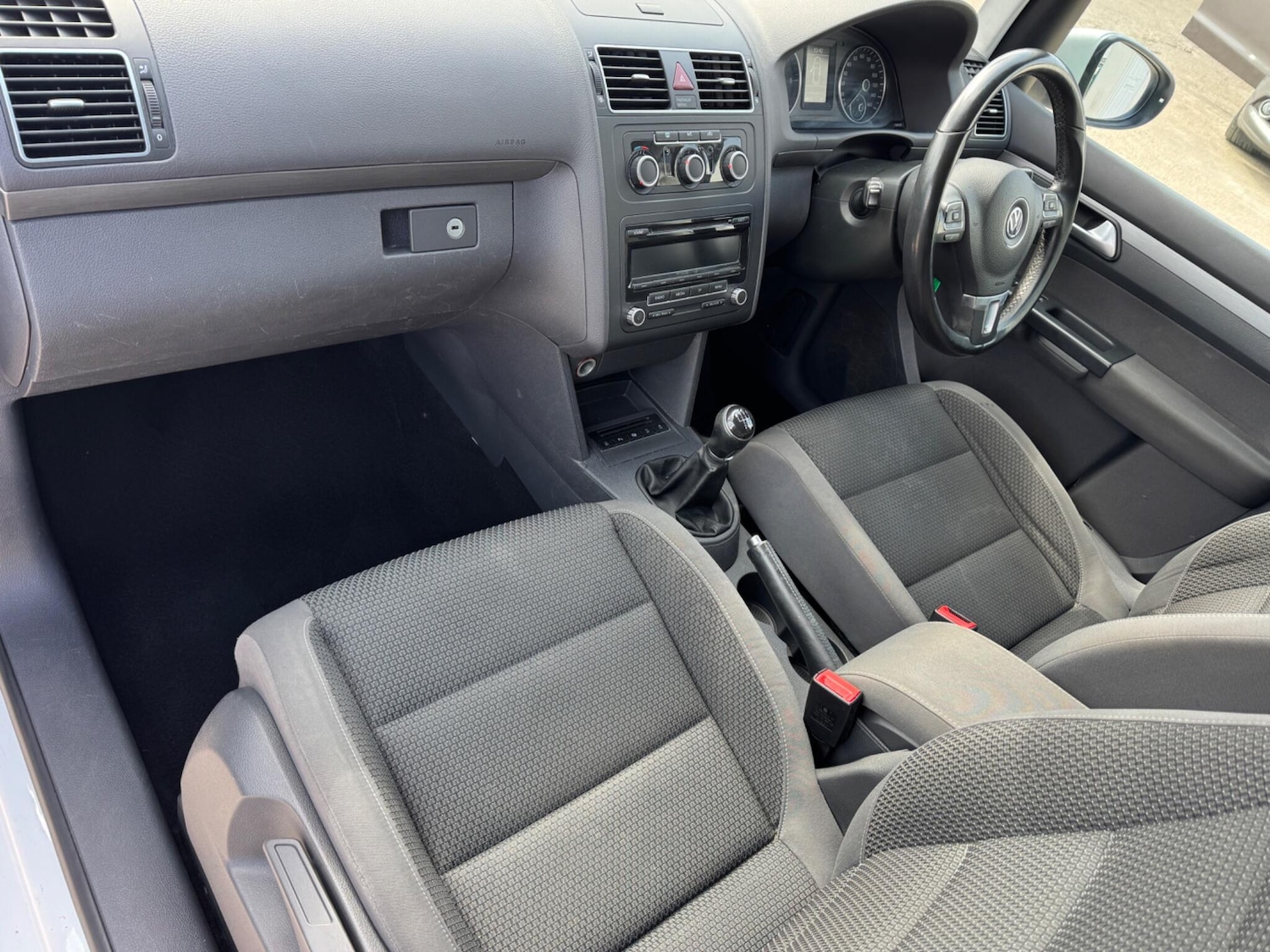 Used Volkswagen Touran for sale - 78141555: Photo 34