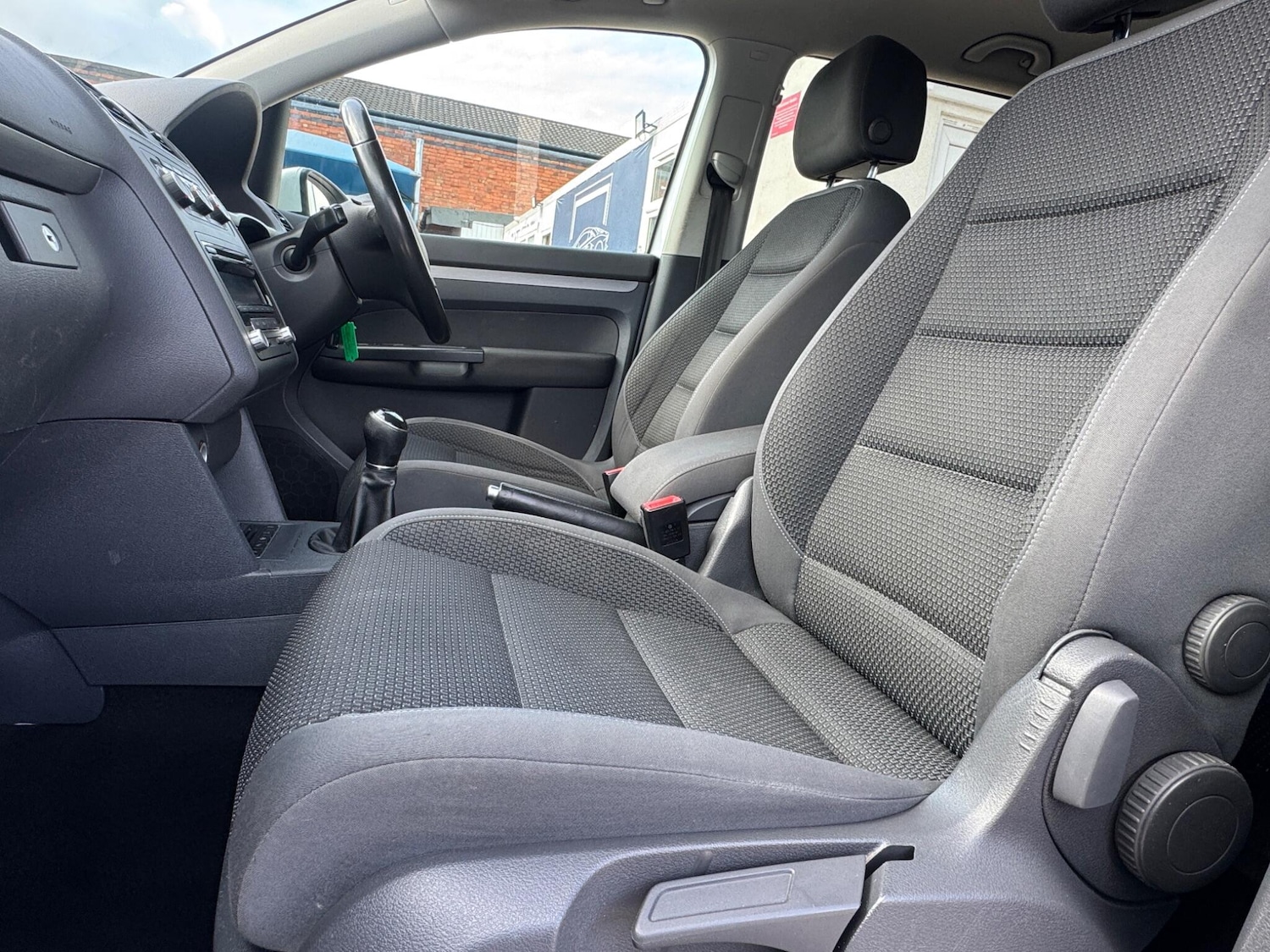 Used Volkswagen Touran for sale - 78141555: Photo 36