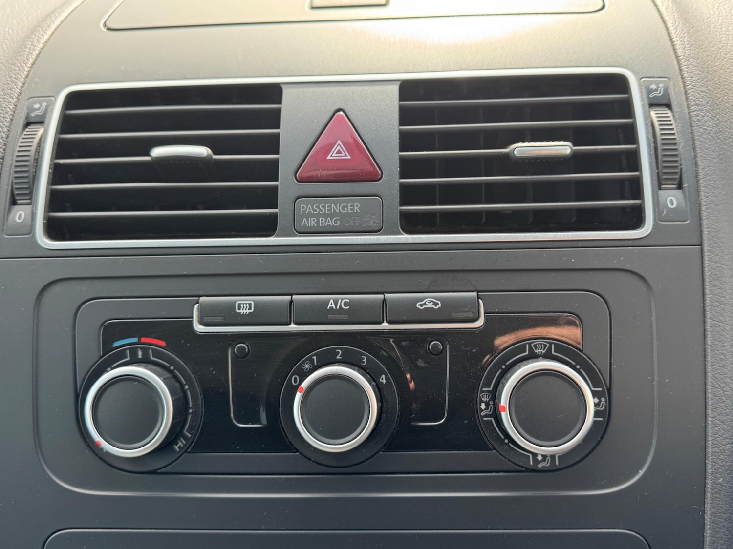 Used Volkswagen Touran for sale - 78141555: Photo 39