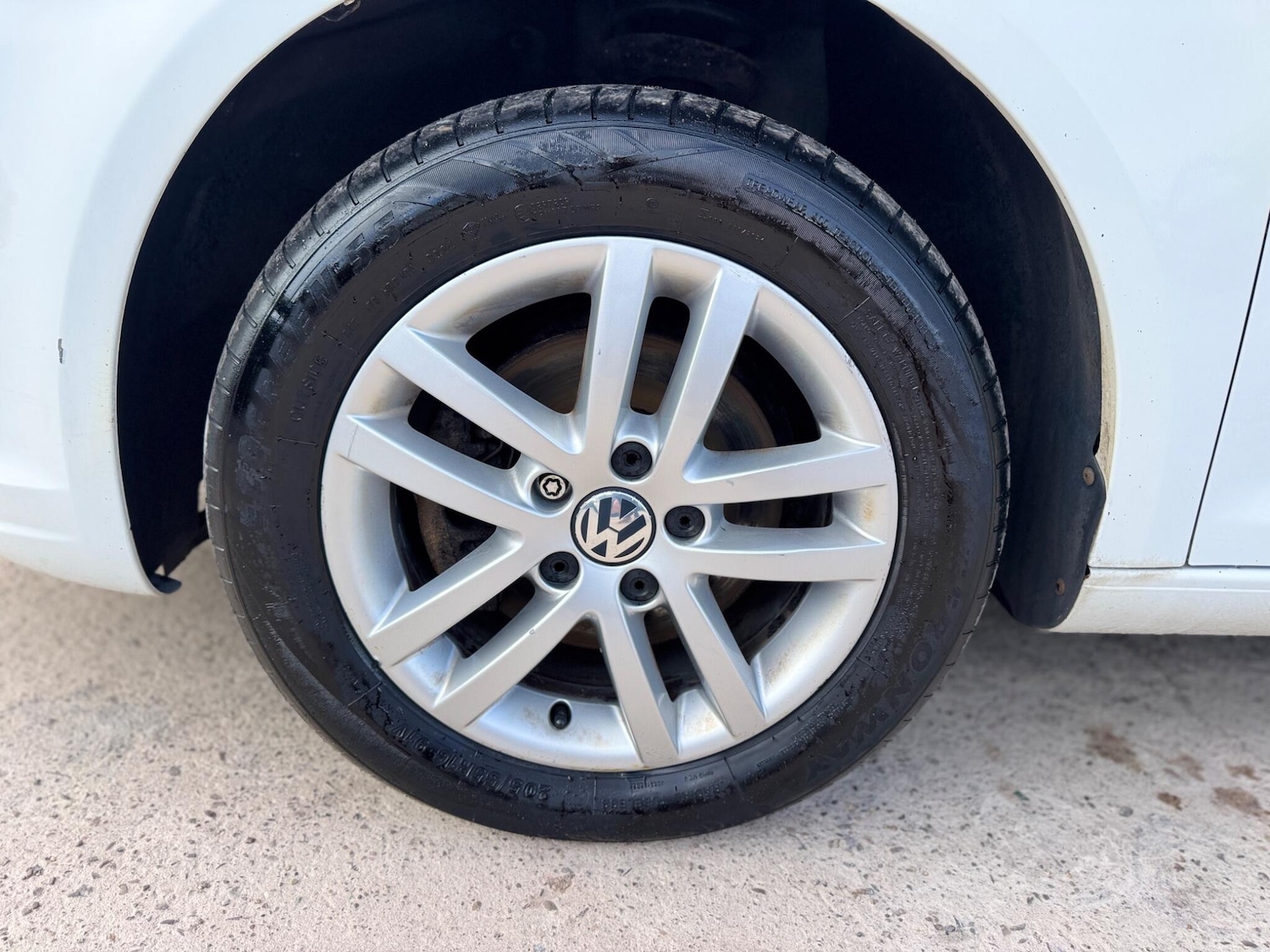 Used Volkswagen Touran for sale - 78141555: Photo 46