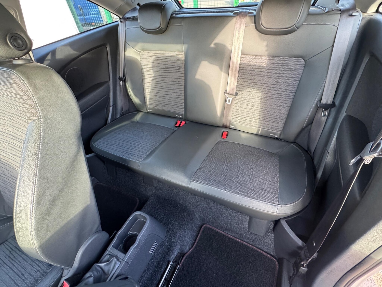 Used Vauxhall Corsa 2014 for sale - 76899103: Photo 33